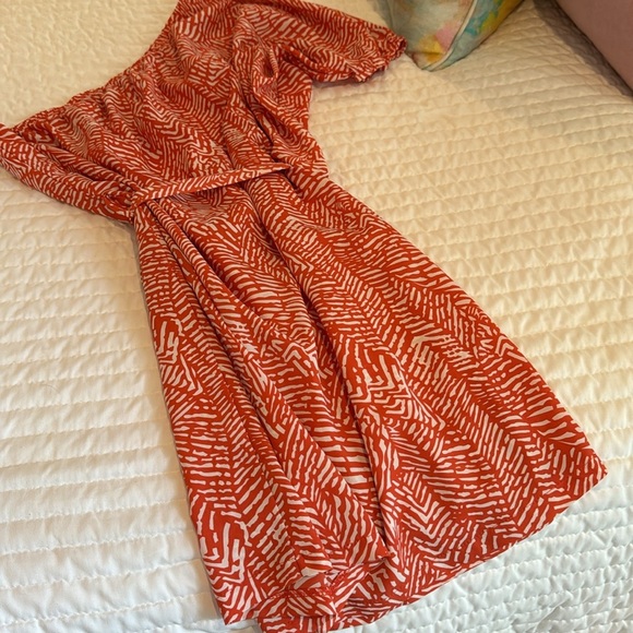 Orange Off-Shoulder Dress - Picture 3 of 3
